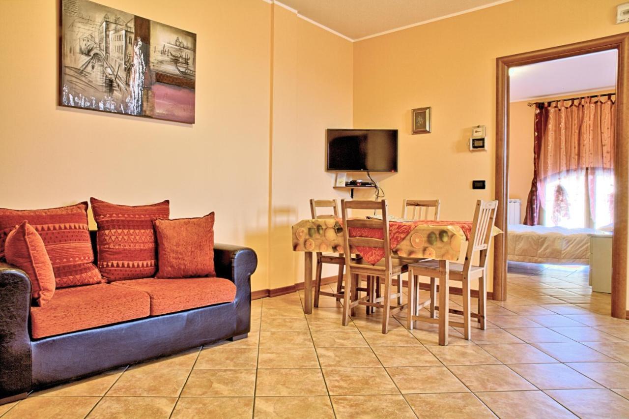 Agriturismo Il Melograno Tessera Zewnętrze zdjęcie